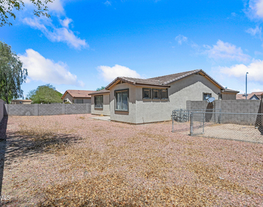 1525 W Saint Kateri Drive - Photo Thumbnail 29