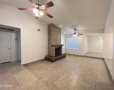 6209 W Nancy Road - Photo Thumbnail 2