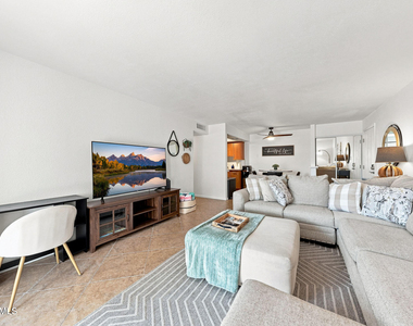 7350 N Via Paseo Del Sur -- - Photo Thumbnail 18