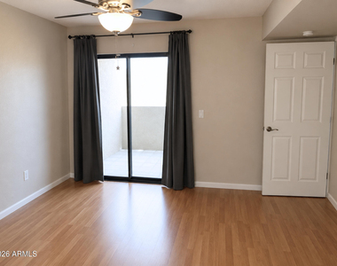 850 S River Drive - Photo Thumbnail 11