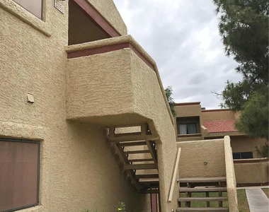 850 S River Drive - Photo Thumbnail 14
