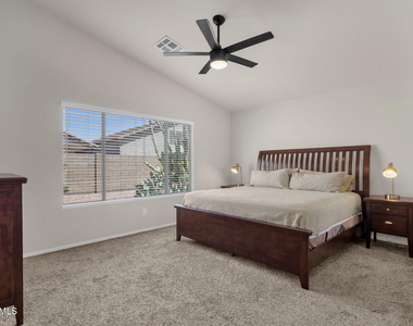 1216 W Pinon Avenue - Photo Thumbnail 14