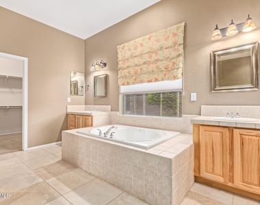 1814 W Wayne Lane - Photo Thumbnail 35