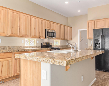1814 W Wayne Lane - Photo Thumbnail 25
