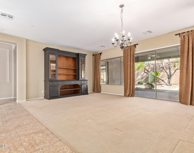 1814 W Wayne Lane - Photo Thumbnail 13