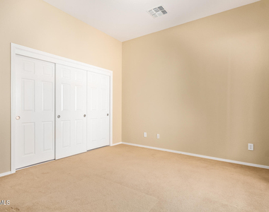 1814 W Wayne Lane - Photo Thumbnail 39