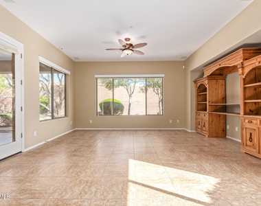 1814 W Wayne Lane - Photo Thumbnail 17