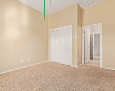 1814 W Wayne Lane - Photo Thumbnail 43