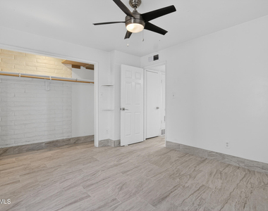 2925 N 38th Street - Photo Thumbnail 12