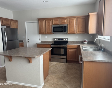 3743 W Keller Drive - Photo Thumbnail 1
