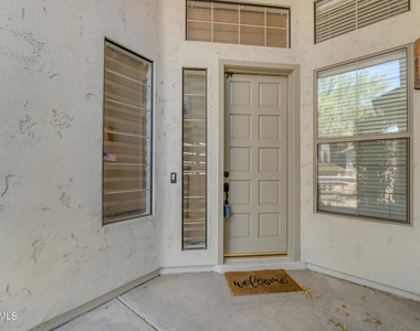 13867 E Paradise Lane - Photo Thumbnail 6