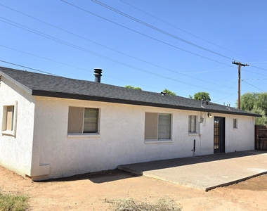 1736 E Frye Road - Photo Thumbnail 23