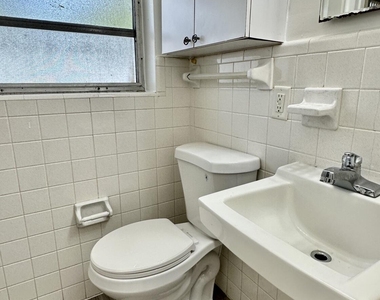 505 Ne 4th Avenue - Photo Thumbnail 9