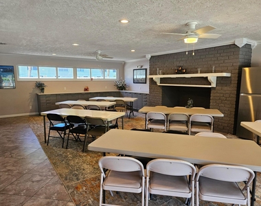669 W Oakland Park Boulevard W - Photo Thumbnail 11
