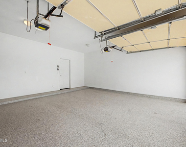 2237 N 135th Drive - Photo Thumbnail 34