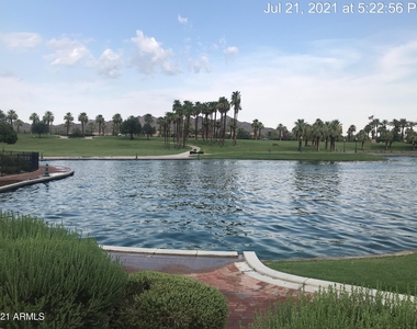 17584 W Acacia Court - Photo Thumbnail 14