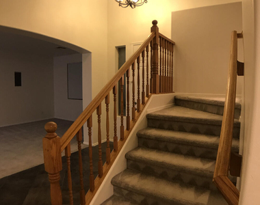 17584 W Acacia Court - Photo Thumbnail 35