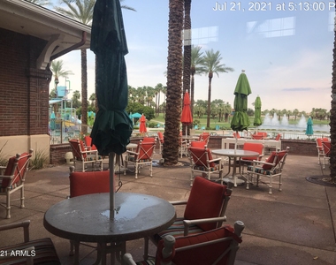 17584 W Acacia Court - Photo Thumbnail 4