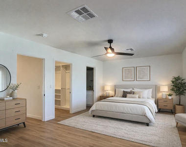 2502 E Paradise Lane - Photo Thumbnail 25