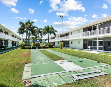 2100 Ne 38th Street - Photo Thumbnail 14