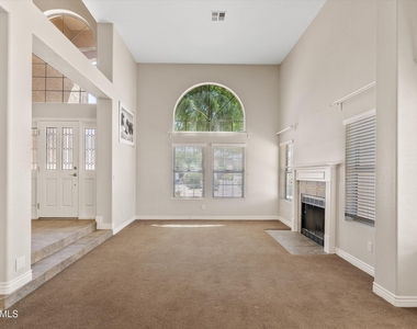 1300 N Sycamore Court - Photo Thumbnail 4