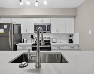2301 S Ocean Boulevard - Photo Thumbnail 12