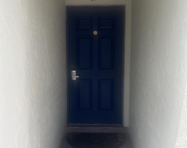 2301 S Ocean Boulevard - Photo Thumbnail 9