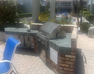 2301 S Ocean Boulevard - Photo Thumbnail 7