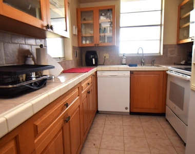 109 Paradise Harbour Boulevard - Photo Thumbnail 13
