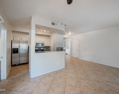 600 W Grove Parkway - Photo Thumbnail 9