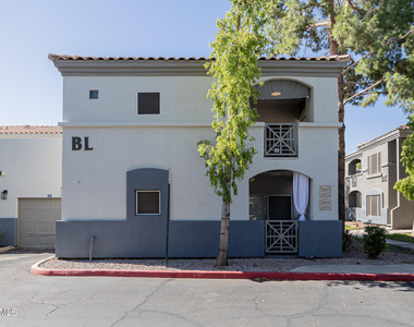 600 W Grove Parkway - Photo Thumbnail 1