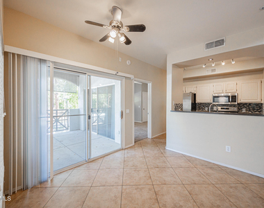 600 W Grove Parkway - Photo Thumbnail 6