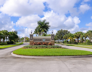 1887 Newport Isles Boulevard - Photo Thumbnail 12