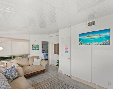 13485 N Indian River Drive - Photo Thumbnail 10