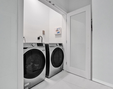 833 Sw 17th Street - Photo Thumbnail 16