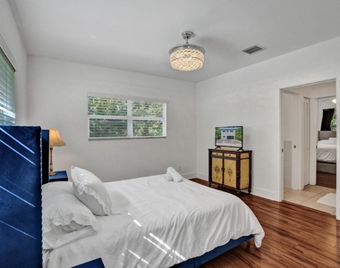 833 Sw 17th Street - Photo Thumbnail 39