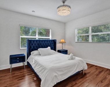 833 Sw 17th Street - Photo Thumbnail 38