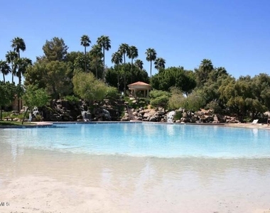 1633 E Lakeside Drive - Photo Thumbnail 33