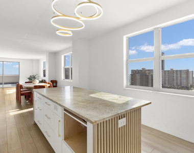 1865 S Ocean Drive - Photo Thumbnail 3