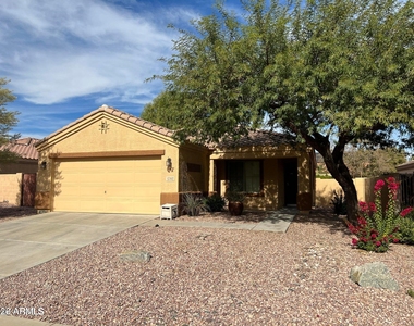 17442 W Watson Lane - Photo Thumbnail 1
