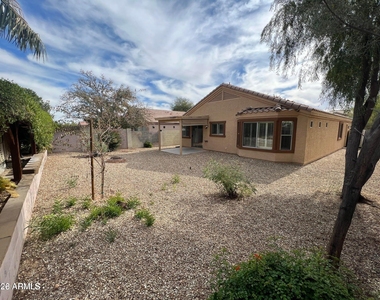 17442 W Watson Lane - Photo Thumbnail 19