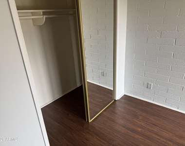 1816 W Tuckey Lane - Photo Thumbnail 19