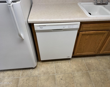 1816 W Tuckey Lane - Photo Thumbnail 27