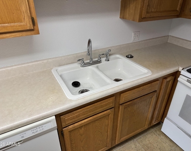 1816 W Tuckey Lane - Photo Thumbnail 26