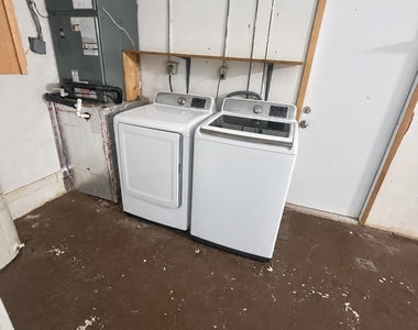 7975 Nw 8th Street - Photo Thumbnail 22
