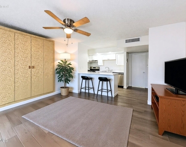 6320 N 16th -- - Photo Thumbnail 5