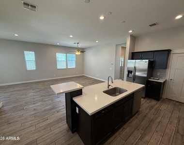 15694 W Melvin Street - Photo Thumbnail 13
