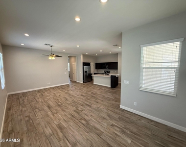 15694 W Melvin Street - Photo Thumbnail 8