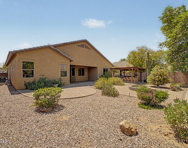 1900 E Woodsman Place - Photo Thumbnail 42