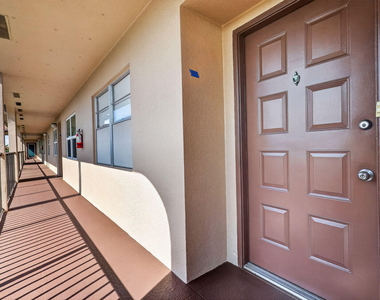 13001 Sw 11th Court - Photo Thumbnail 3